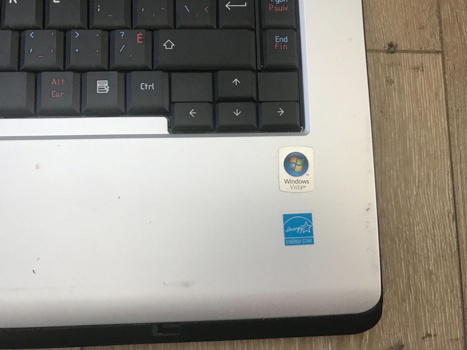 Toshiba Satellite L300D AMD Athlon 64×2 Dual-Core TK-57 1.90GHz 4GB RAM 160GB