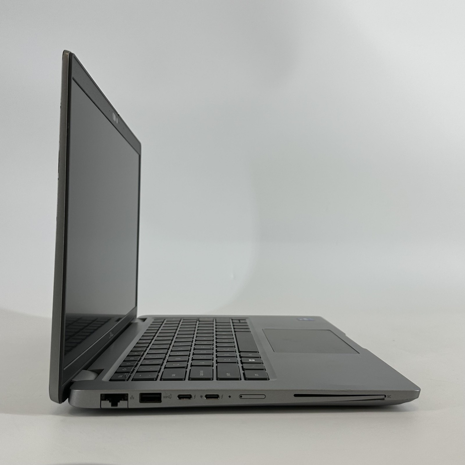 Dell Latitude 5440 14 2023 Gray FHD 1.7 GHz i7-1355U 32GB 512GB SSD Very Good