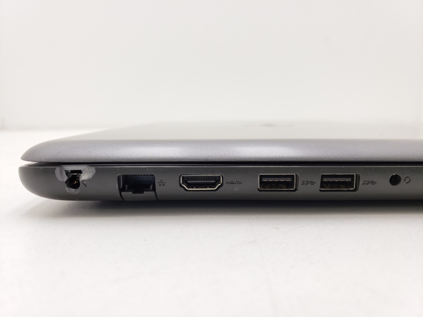 Dell Inspiron 5567 Laptop Intel Core i7-7500U 8GB RAM 128GB SSD Windows 11 Pro.