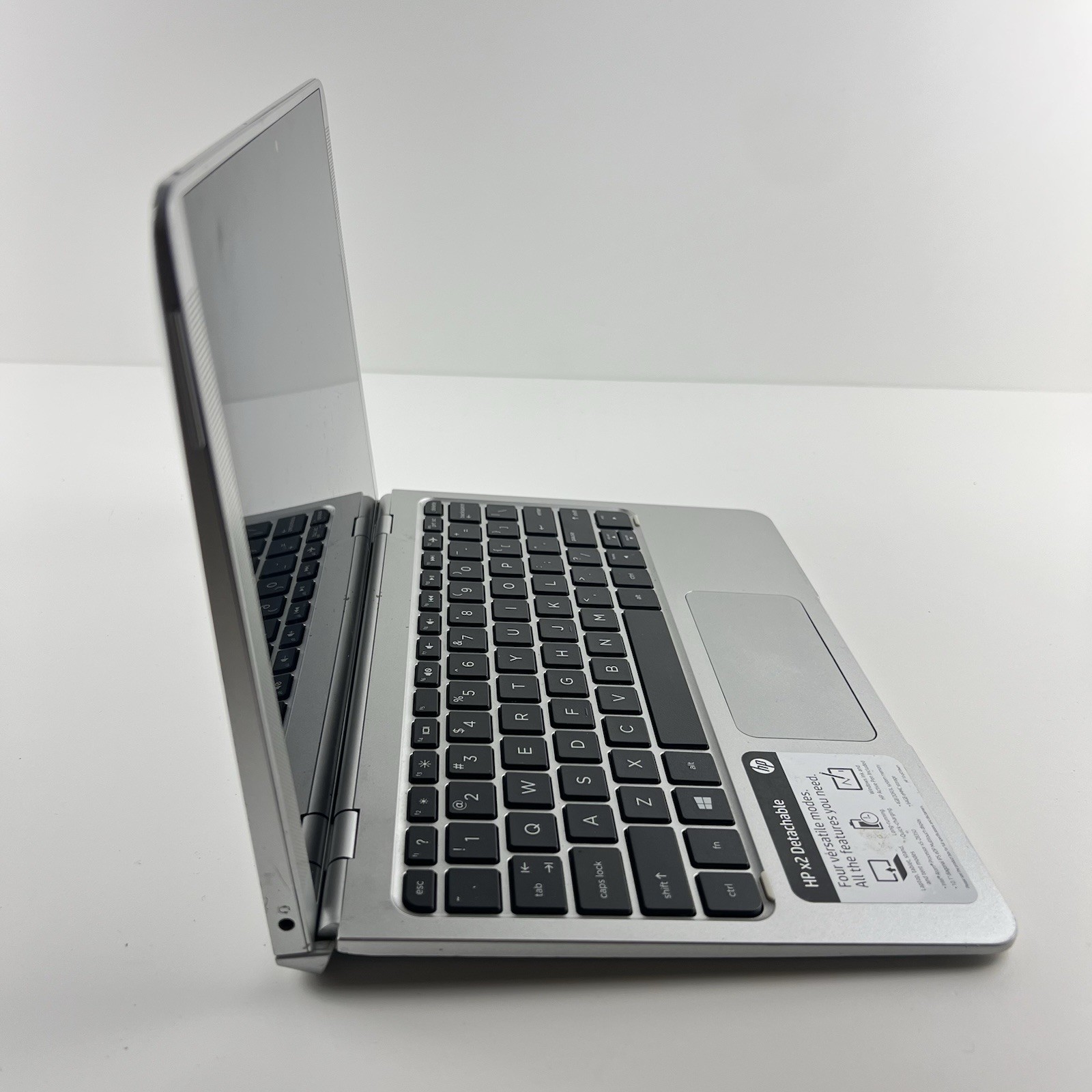 Hp X2 Detachable Intel Atom x5-Z8350 1.44Ghz Laptop 4GB Ram 64GB HD Win 10 Home