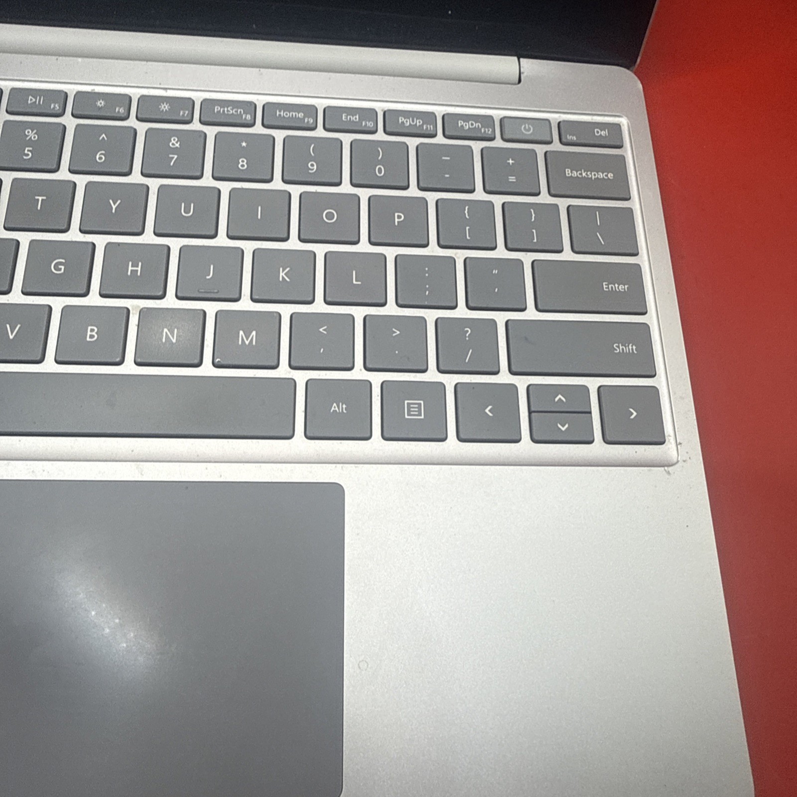 Microsoft Surface Laptop Go 2 2013 i5-1135G7 8GB 128GB SSD For Parts Only