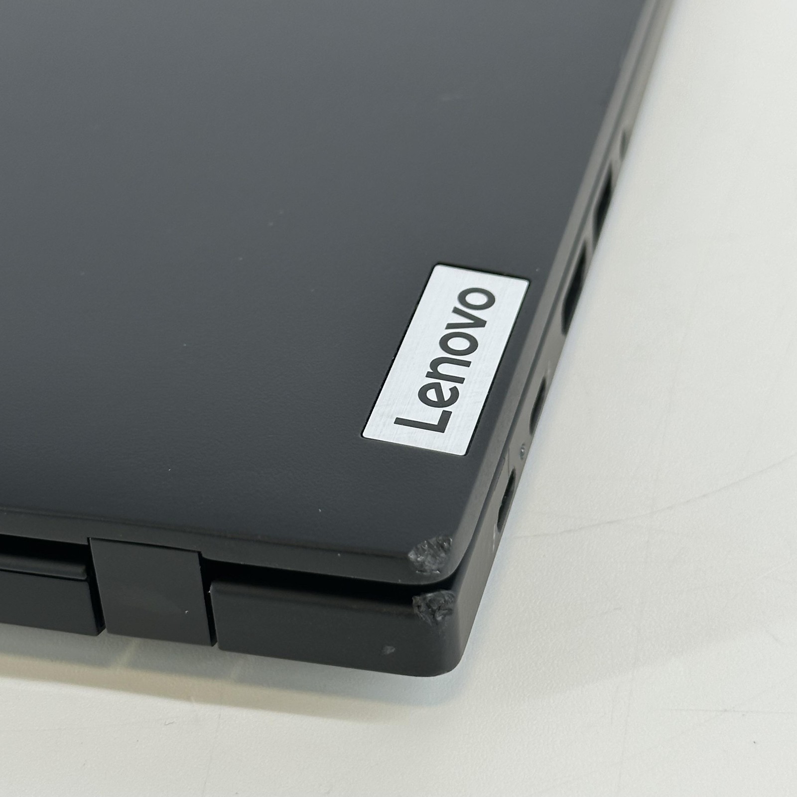 Lenovo ThinkPad T14 Gen 5 FHD+ TOUCH 1.6 GHz Ultra 5 135U 16GB 1TB SSD Good
