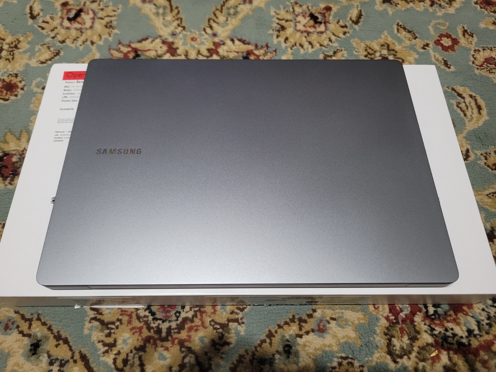 Samsung Galaxy Book5 Pro 14 OLED U7 16GB 512GB Open Box 1 Battery Cycle