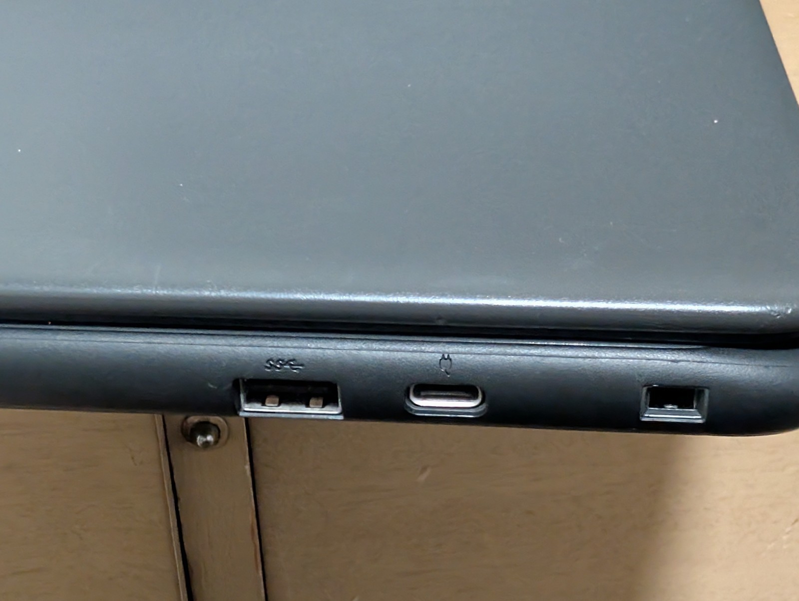 Dell Chromebook 3100 Touchscreen 32 GB 4 GB Celeron N4020 CachyOS UEFI Firmware