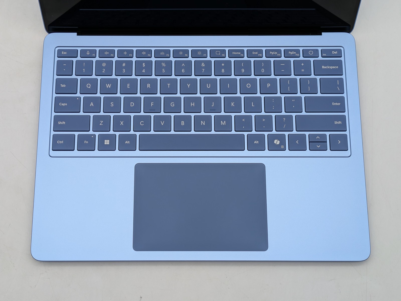 Microsoft Surface Laptop 7 13.8″ Snapdragon X Plus 16GB DDR5 512GB SSD Win11
