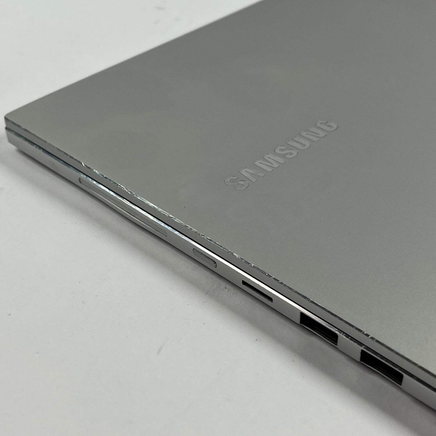 Samsung Galaxy Book Flex2 Alpha 8GB RAM 256GB