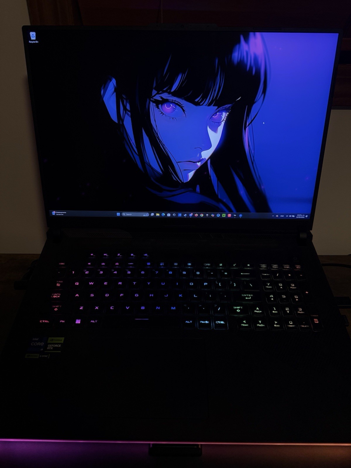 ASUS ROG Strix Scar 18 Intel Core i9-14900HX RTX 4080 32GB 1TB SSD Win 11