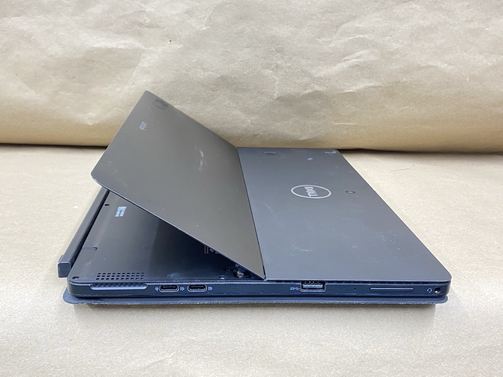 Dell Lat.5290 2in1 – 12″ FHD – Touch – i5-8350U – 8GB – 128GB – Win 10 – READ