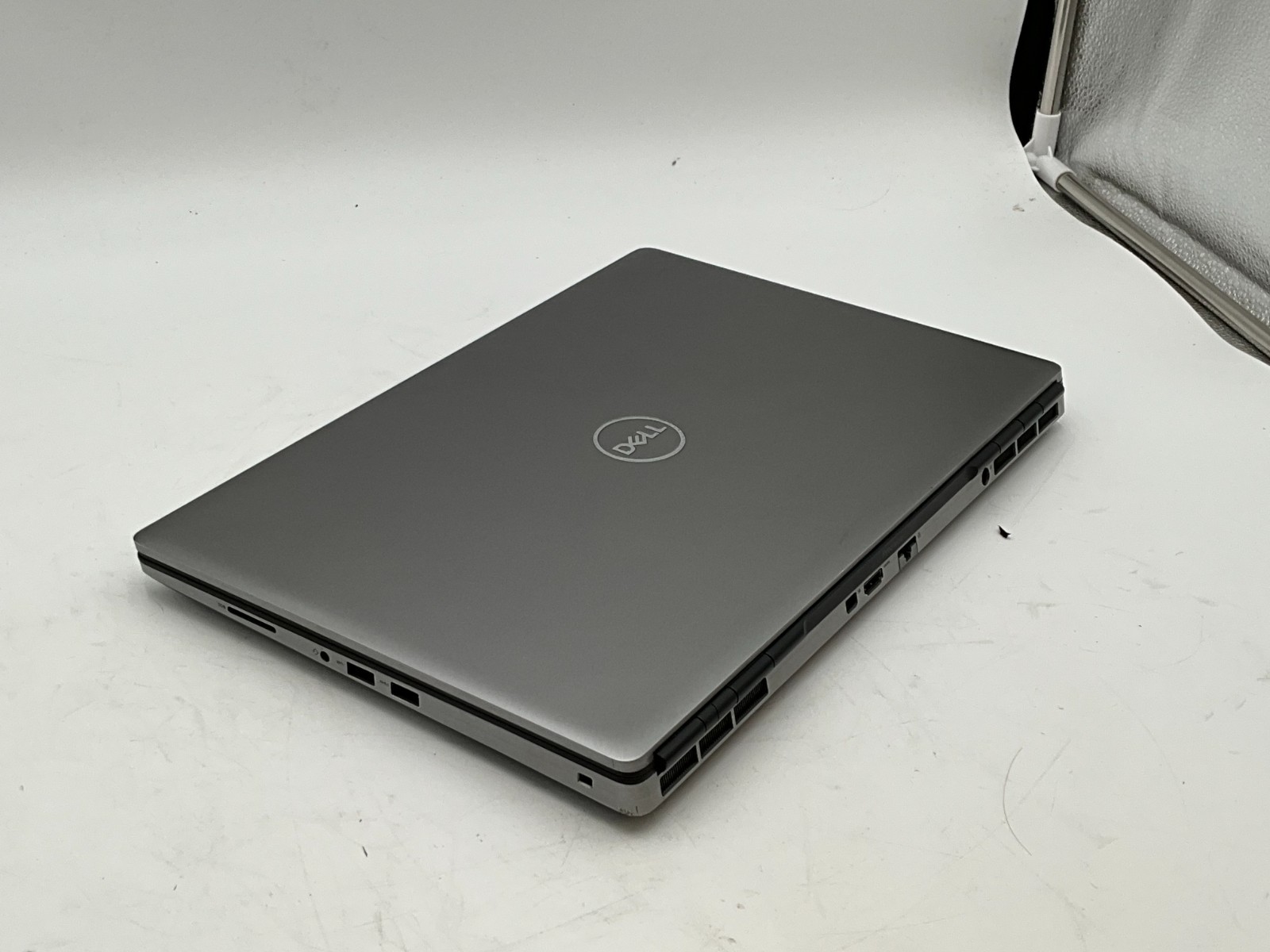 DELL Precision 7560 i7-11850H 2.5g 32GB 1TB T1200 15.6″ Win 11 LAPTOP GDND2J3