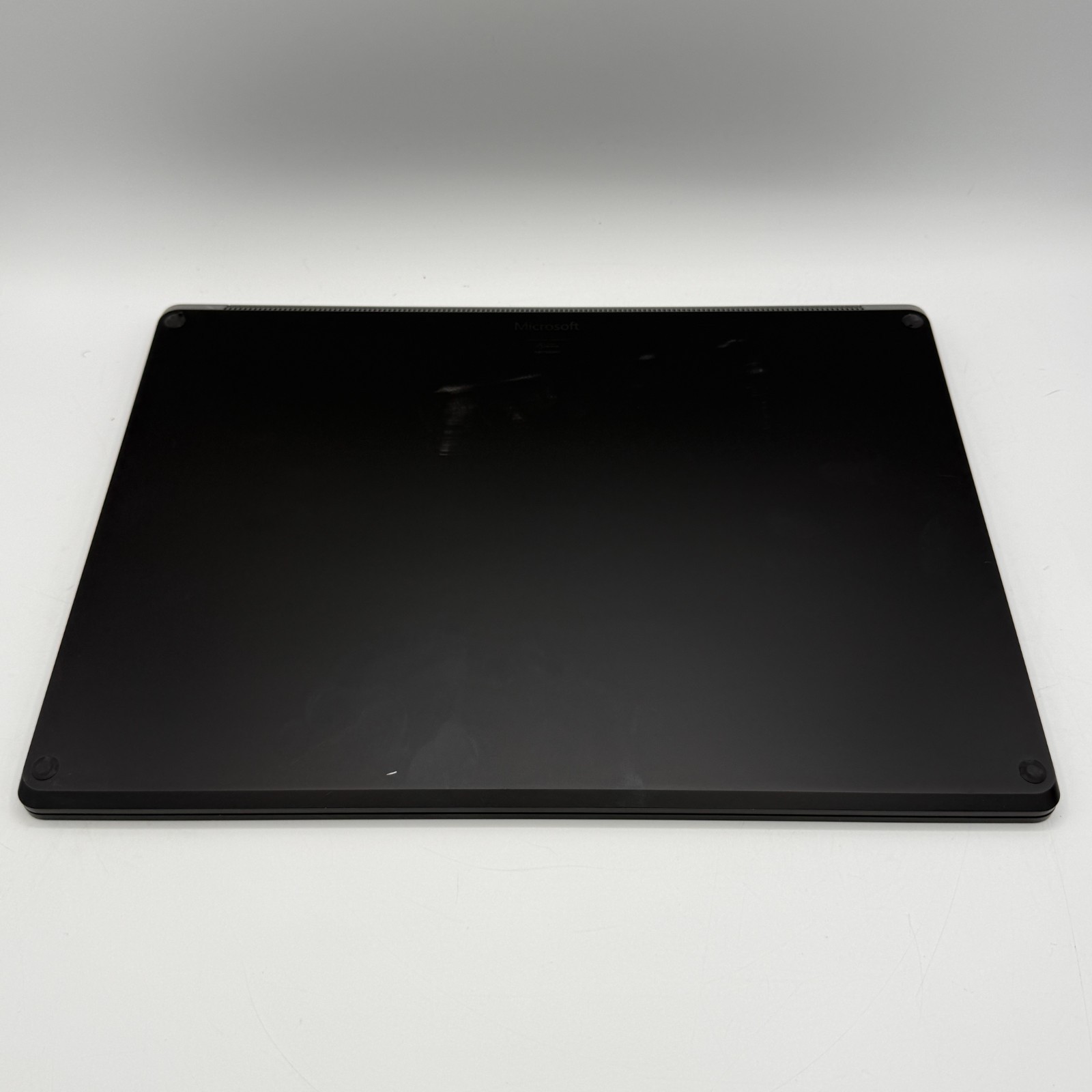 Microsoft Surface Laptop 3 15″ i7-1065G7 32GB RAM 1TB SSD Winвdows 11 Pro Black