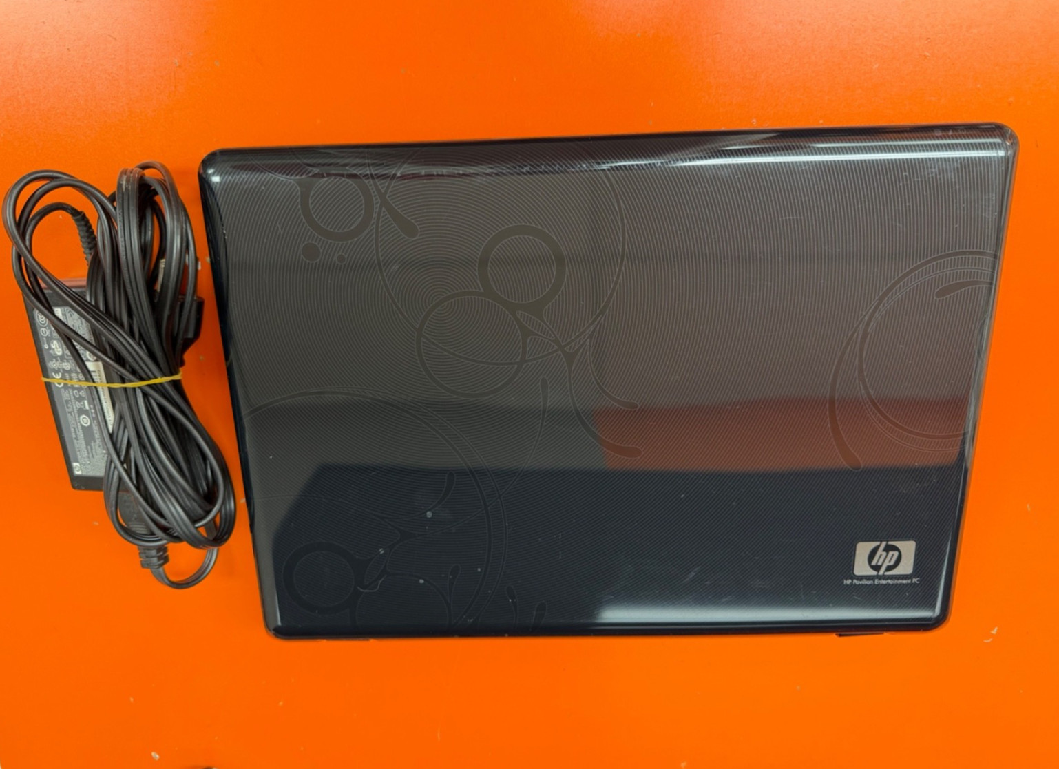 HP Pavillion dv6000 Entertainment Laptop Turion 64×2 Win 10 -Missing keyboard