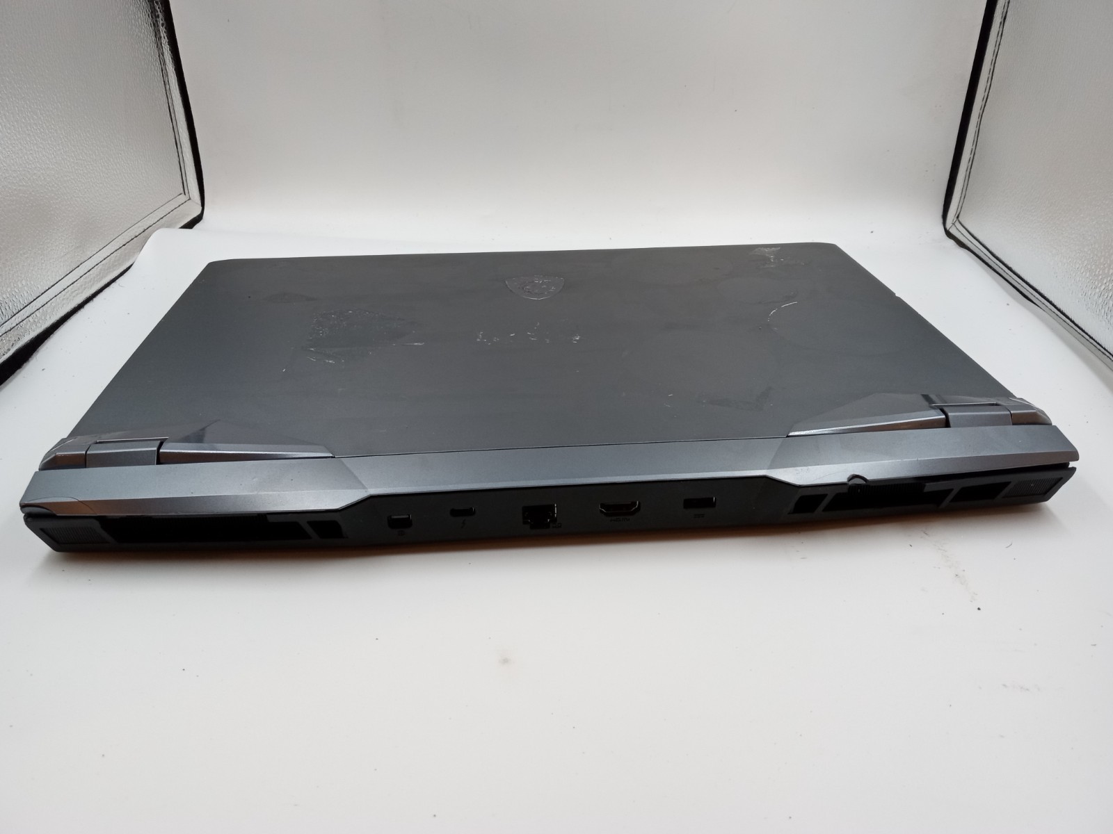 MSI GE76 Raider 11UE-1056US Intel i7-11800H Nvidia RTX 3060 – FOR PARTS – READ!