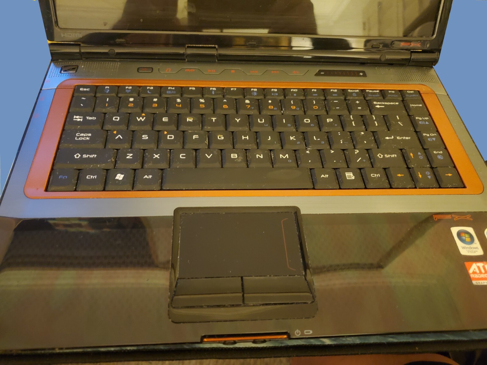 Gateway M-6850FX 15.4″ 1.83GHz Gaming Notebook FX Edition, 4GB RAM DVD-RW, No HD