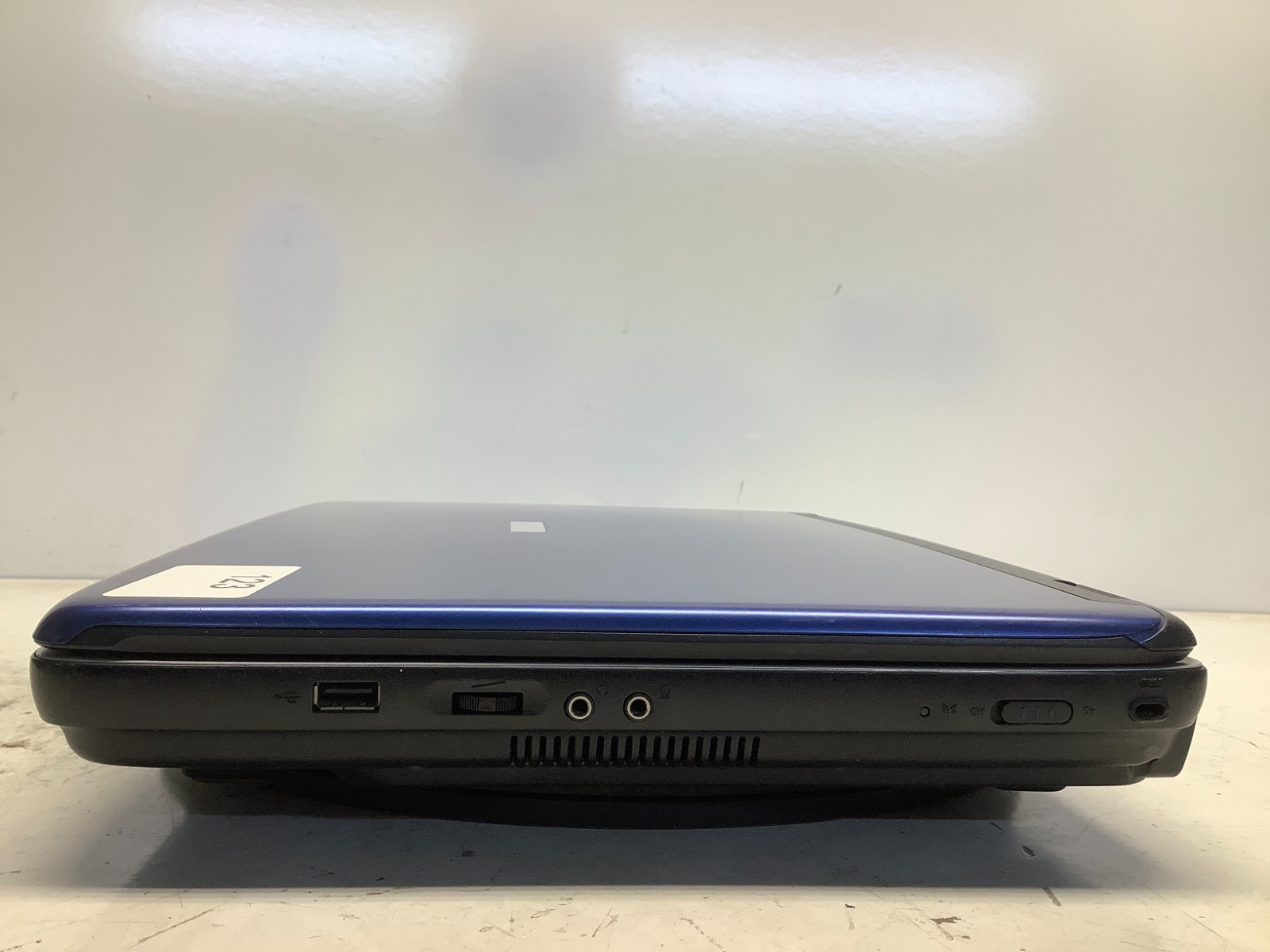 Toshiba Satellite A75-S125 Intel Mobile Pentium 4 538 3.2GHz 1 GB NO HDD/Battery