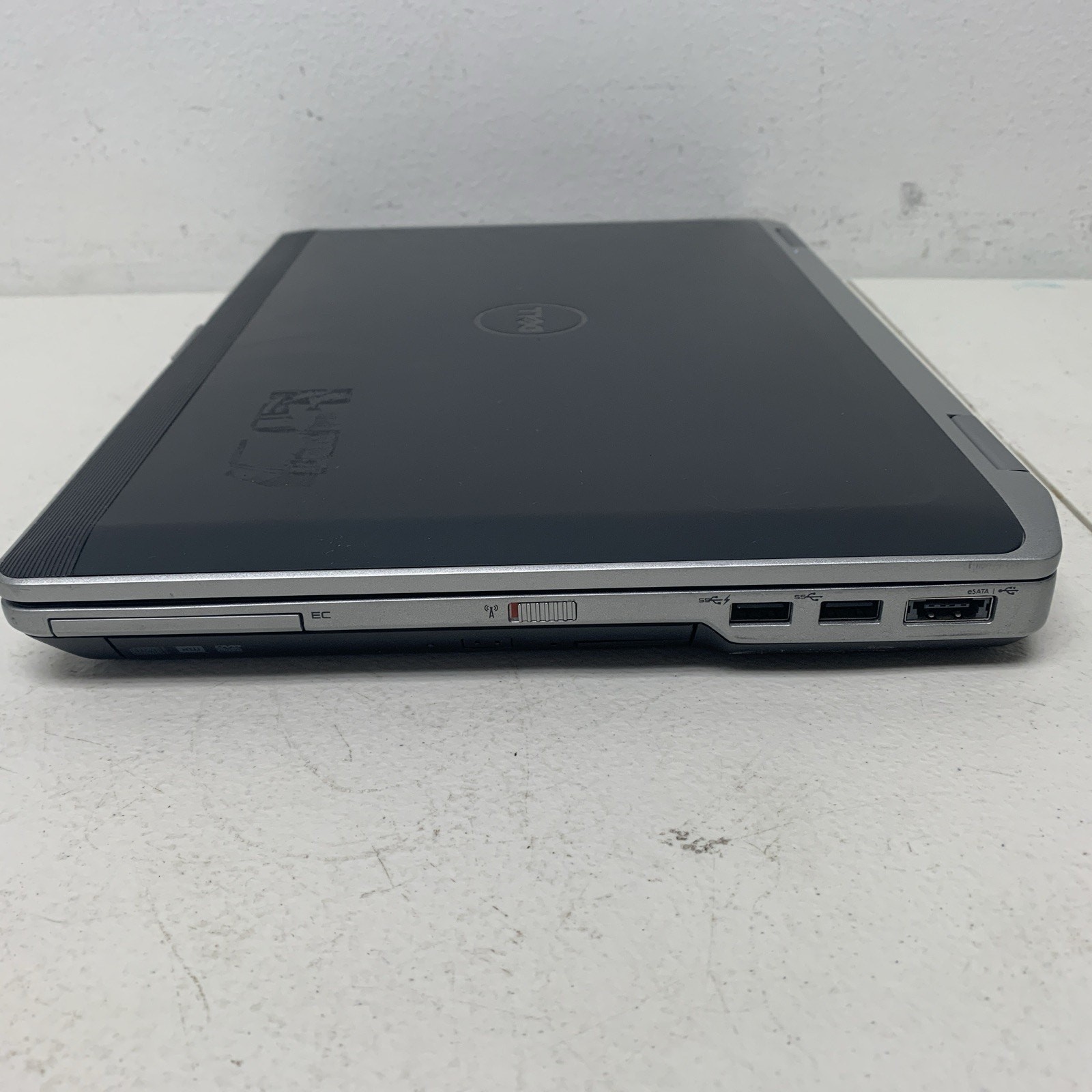 Dell Latitude E6430 Intel Core i5-3210M 2.50 GHz 4GB RAM 320 GB HHD WIN 10 pro