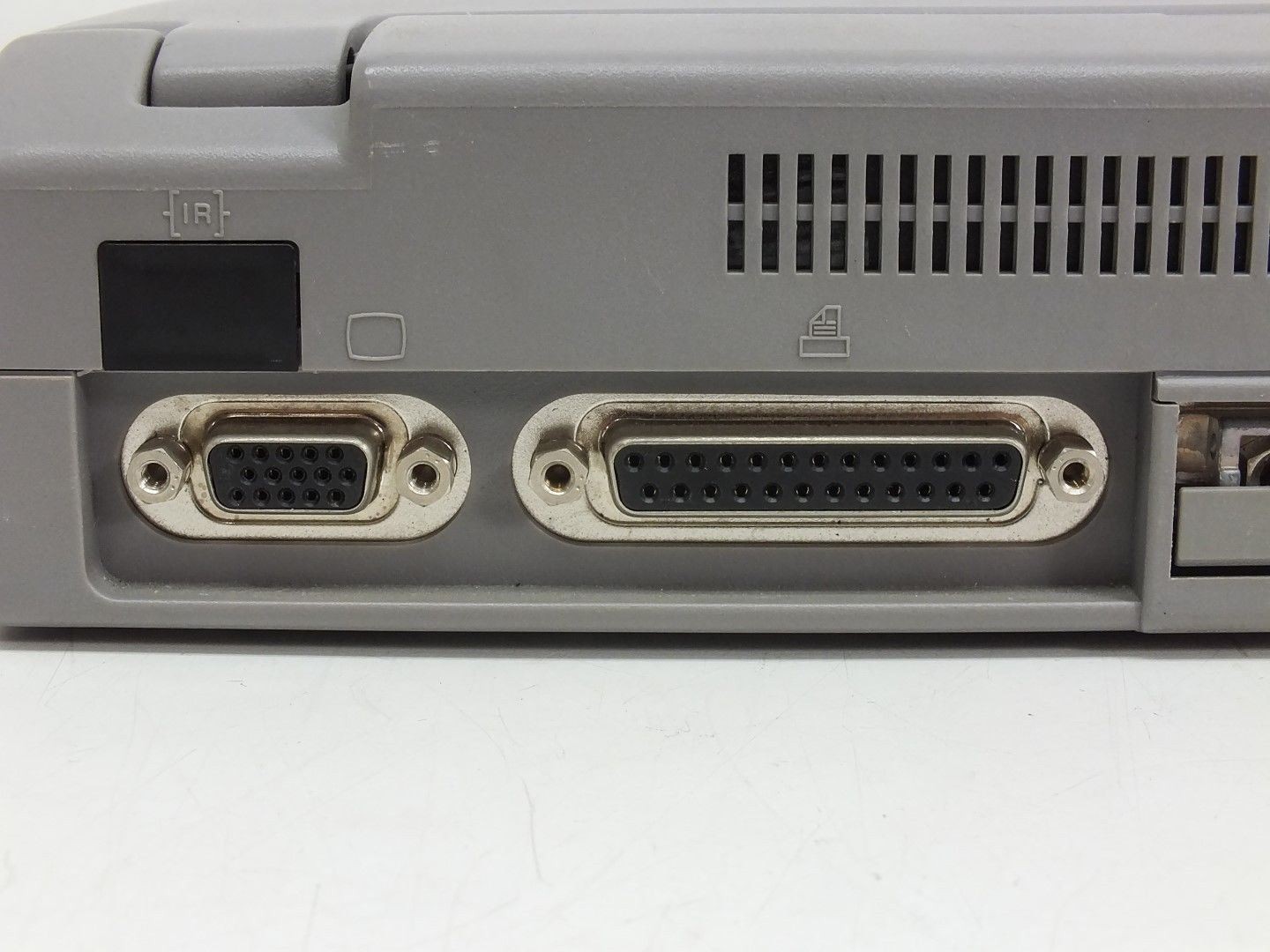 Toshiba Satellite Pro 420CDS/810 Laptop – As Is For Parts or Repair PA1225U-S2C