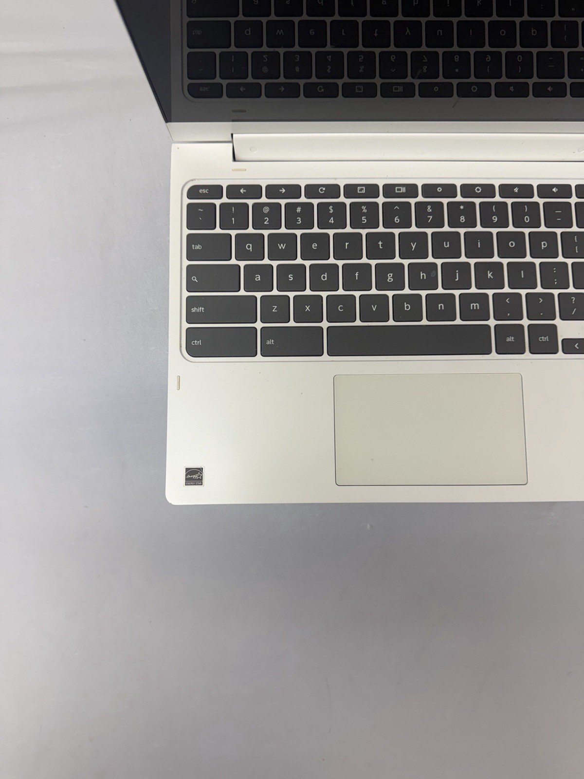 Lenovo Chromebook C330 Laptop – Mediatek MTK8173C – RAM 4GB – Read Des