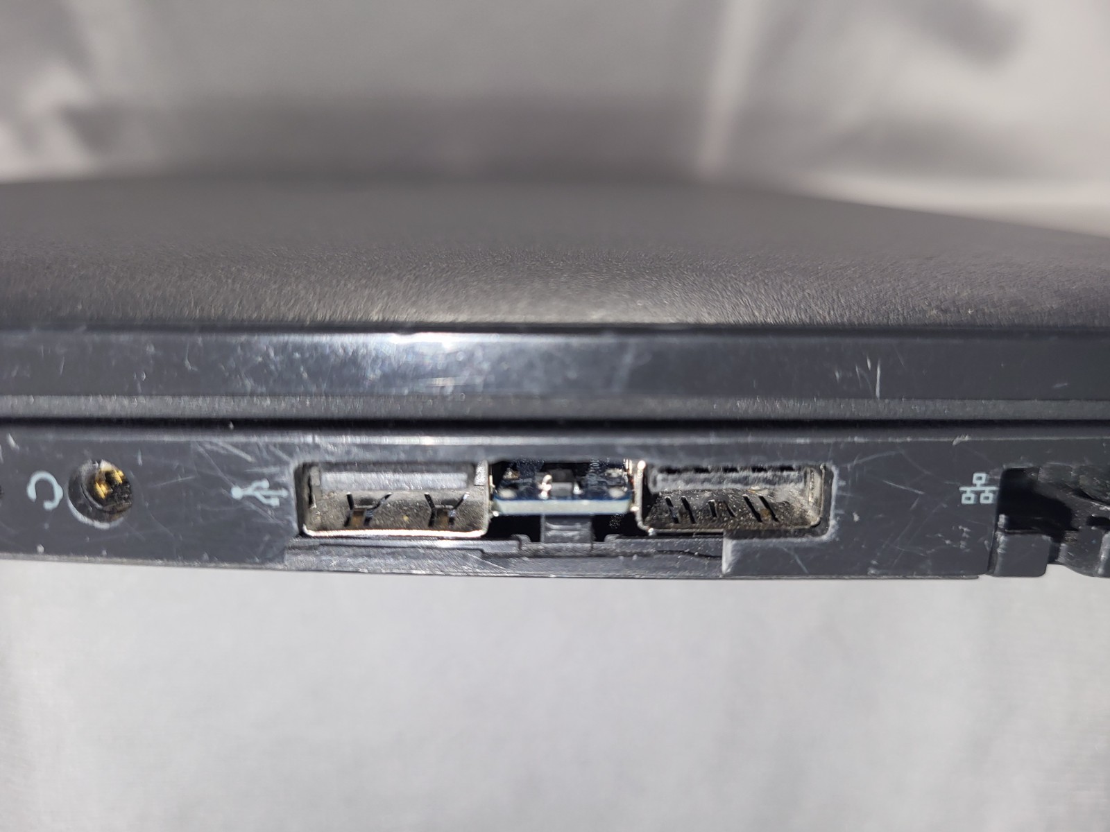 DELL Latitude 3520 i7-1165G7 G11 16GB RAM 256GB Win 11