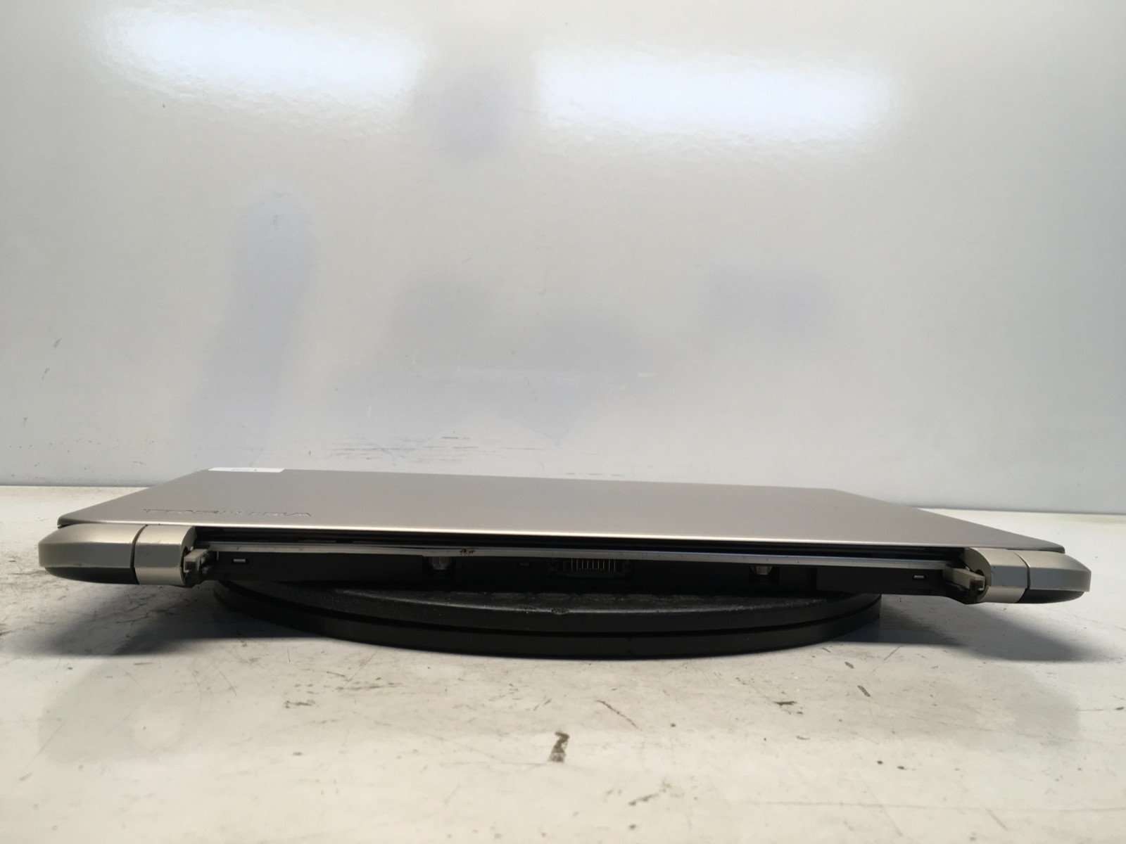 Toshiba Satellite S55-B5280 Intel i7-4510U 2GHz 12 GB NO HDD