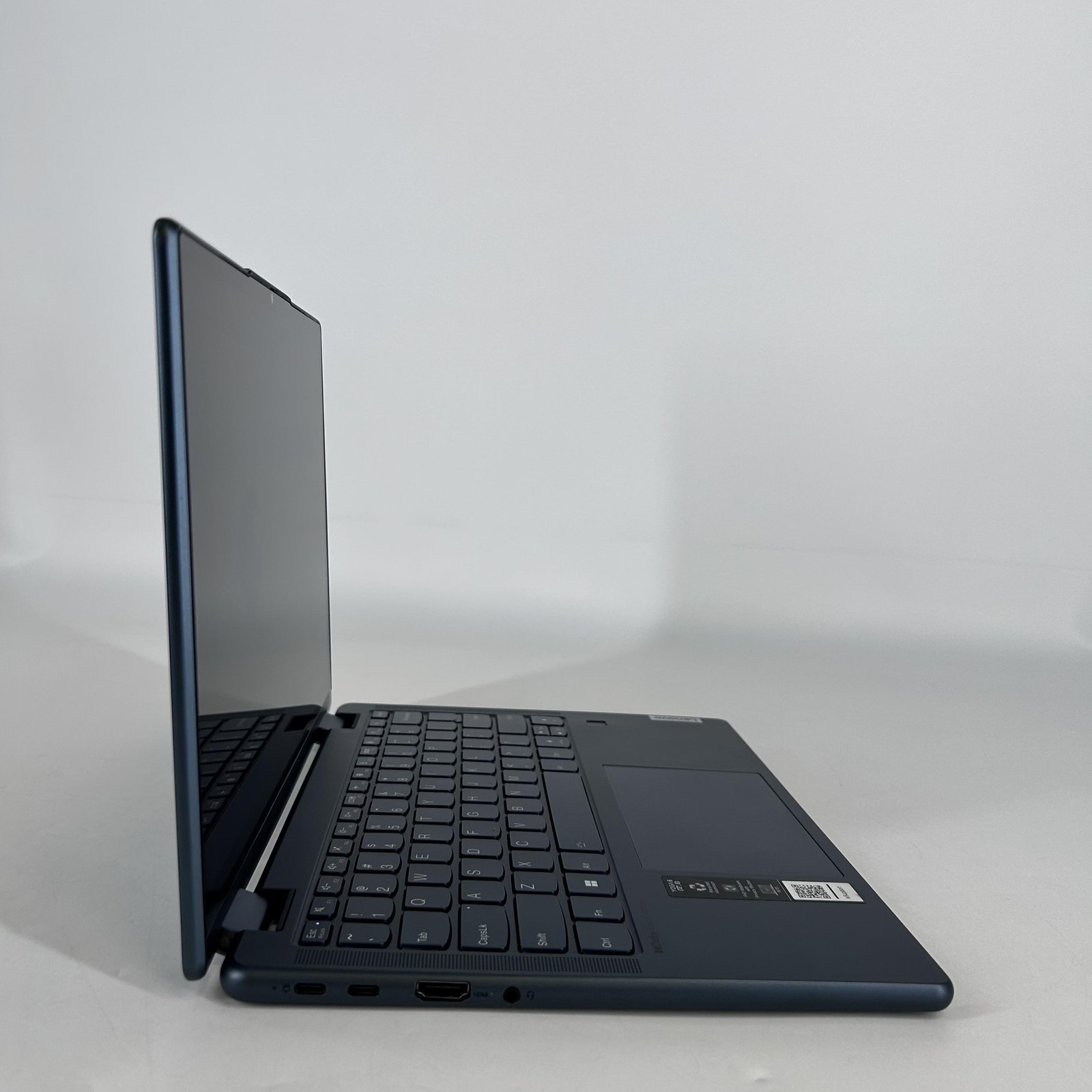 Lenovo Yoga 6 13.3 FHD+ TOUCH 2.0 GHz Ryzen 5 7530U 8GB 256GB SSD Very Good