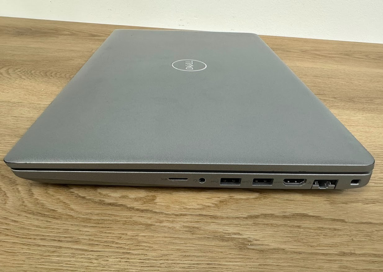 Dell Precision 3581, Core i9 13900H, 16GB DDR5 NVIDIA RTX A2000, 512GB SSD, 2023