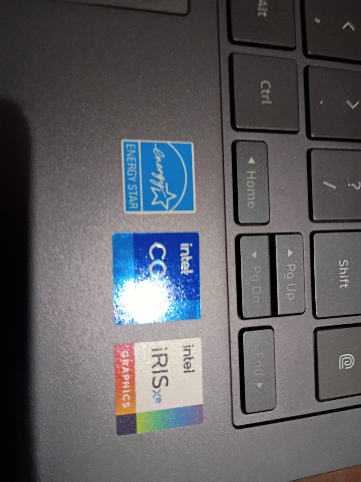 SAMSUNG NP730QDA | CORE i7-1165G7 | 512GB | 16GB | COMES WITH CHARGER |13.3in