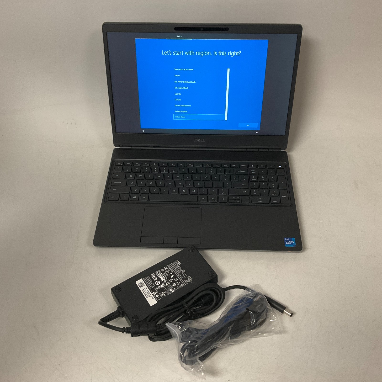 Dell Precision 7560 Laptop 11th Gen Intel Core i7-11850H @ 2.50GHz 64GB 1 TB