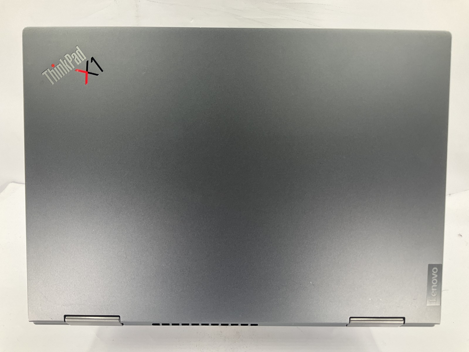 Lenovo ThinkPad X1 Yoga 8th Gen 14″ Touch Core i7-1370P 512GB 16GB Win 11 Pro