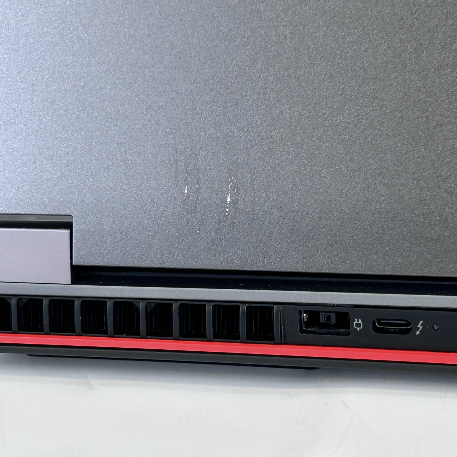 Lenovo ThinkPad P16 Gen 2 UHD TOUCH i9-13950HX 64GB 1TB SSD Very Good Bad GPU