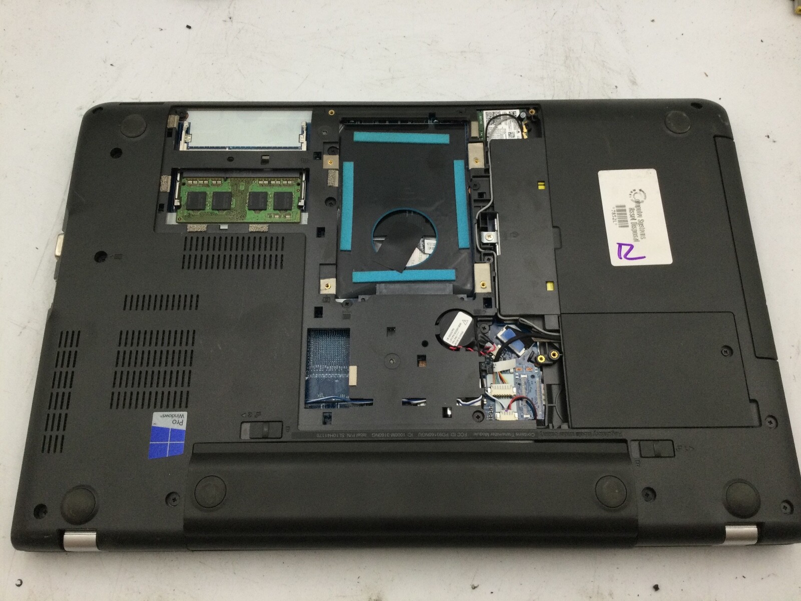 LENOVO THINKPAD E550 – BOOTS TO BIOS – INTEL I3 4005 – 4GB RAM – 15″ – READ – BB