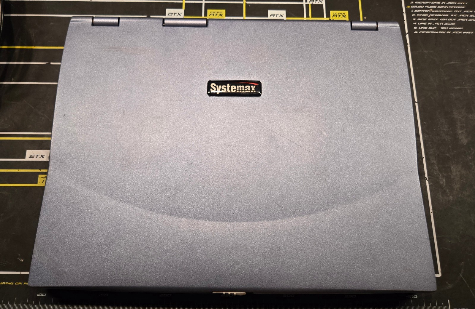 Vintage Systemax N20U (Intel Celeron @ 600 MHz, 196 MB RAM, Win2000)