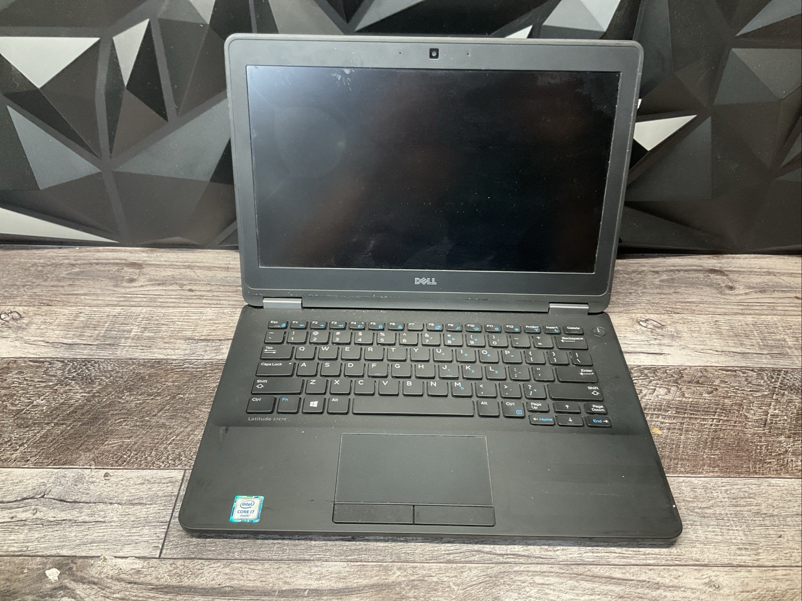 Latitude E7270 / i7 6th / No RAM Laptop Notebook PC / B3N