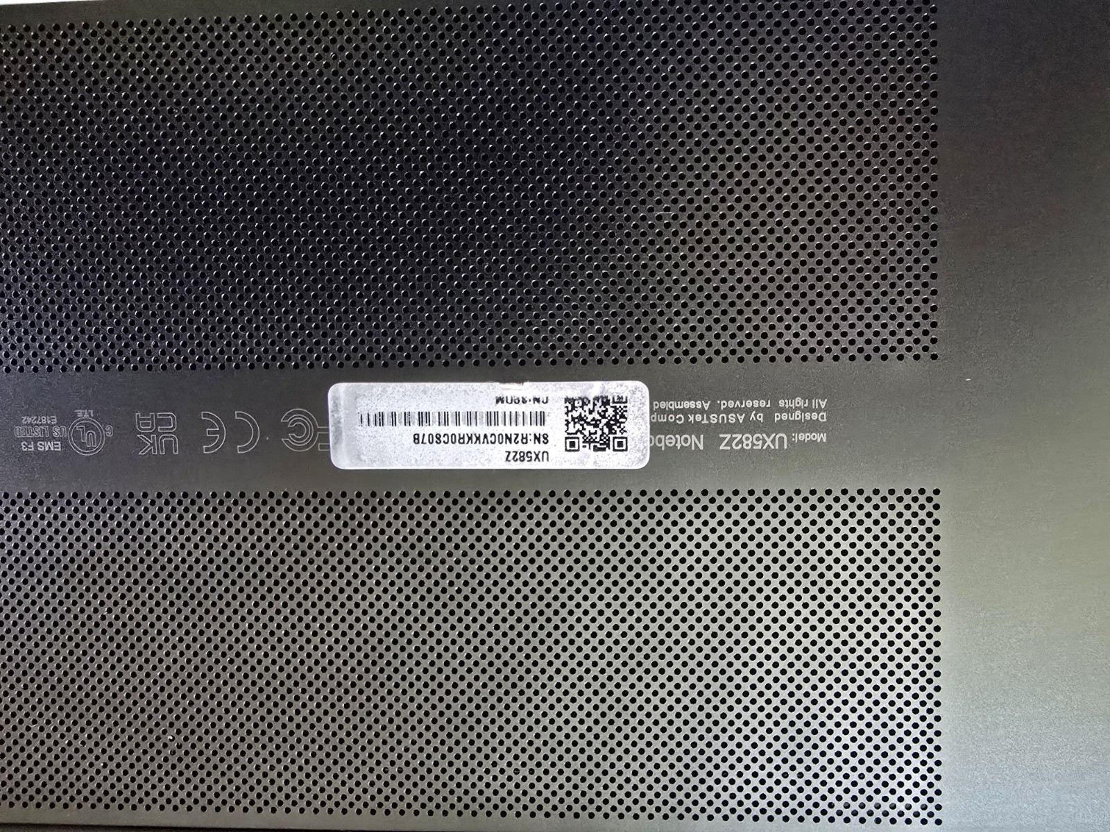 ASUS ZenBook Pro Duo UX582 i9-12900H 32GB 1TB RTX 3060 – 1 Black Pixel