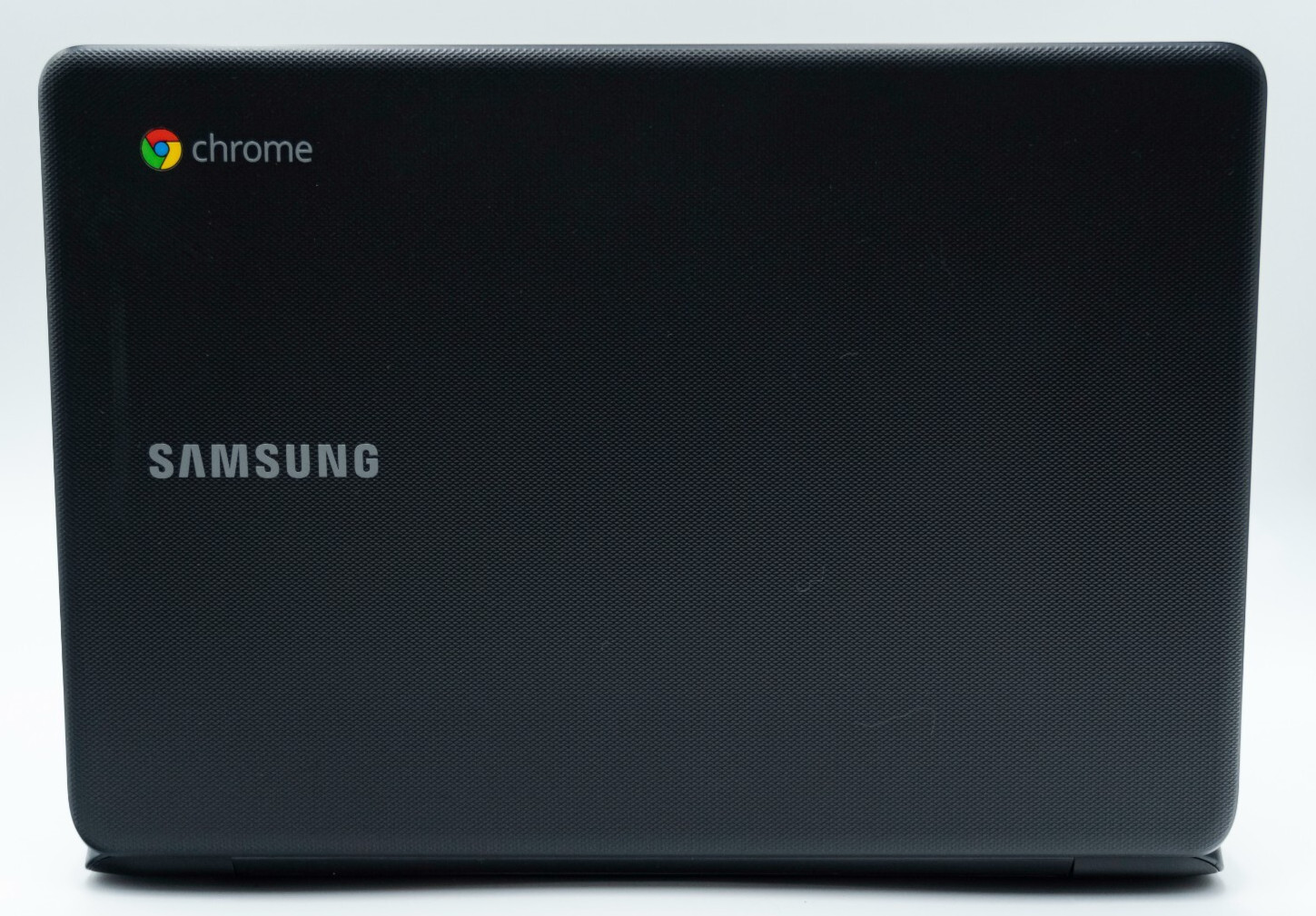 Samsung Chromebook 3 XE500C13 11.6 in. 2GB RAM 16GB SSD Intel Celeron N 2.48GHz