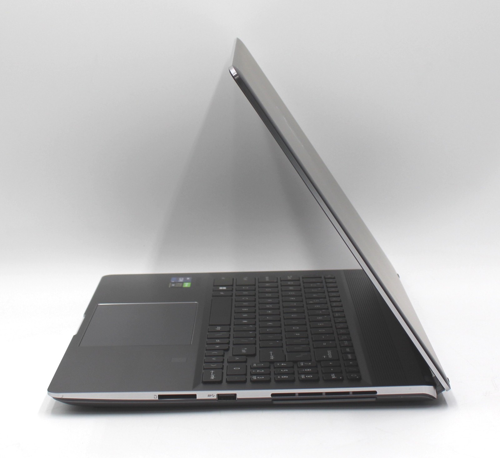MSI CreatorPro Z16P B12UMST-089 i9-12900H 64GB/ 1TB RTX A5500 No OS – Read Desc.