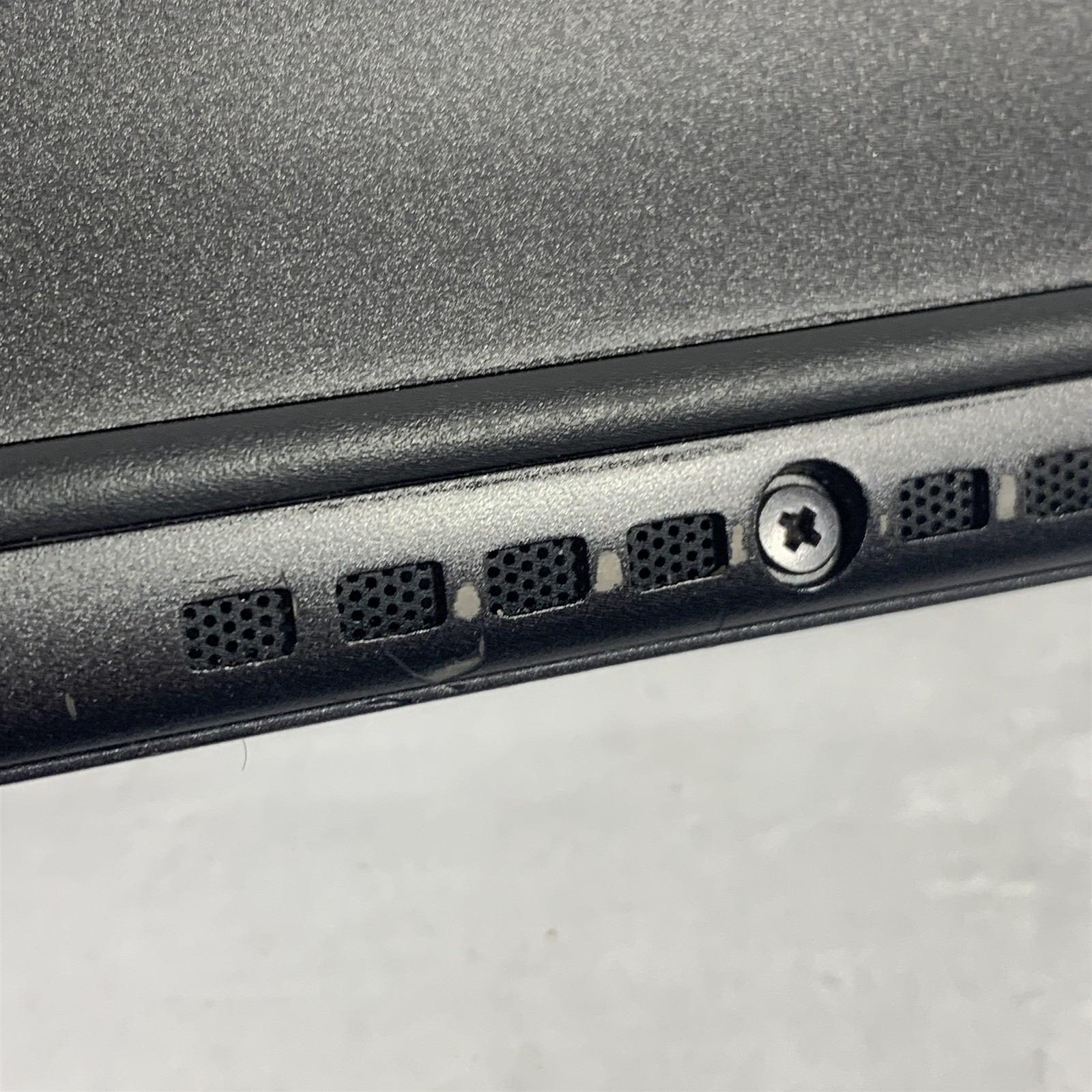 Dell Latitude 7330 13.3″ Laptop i7-1265U 1.8GHz 16GB 512GB NVMe SSD – Win 11