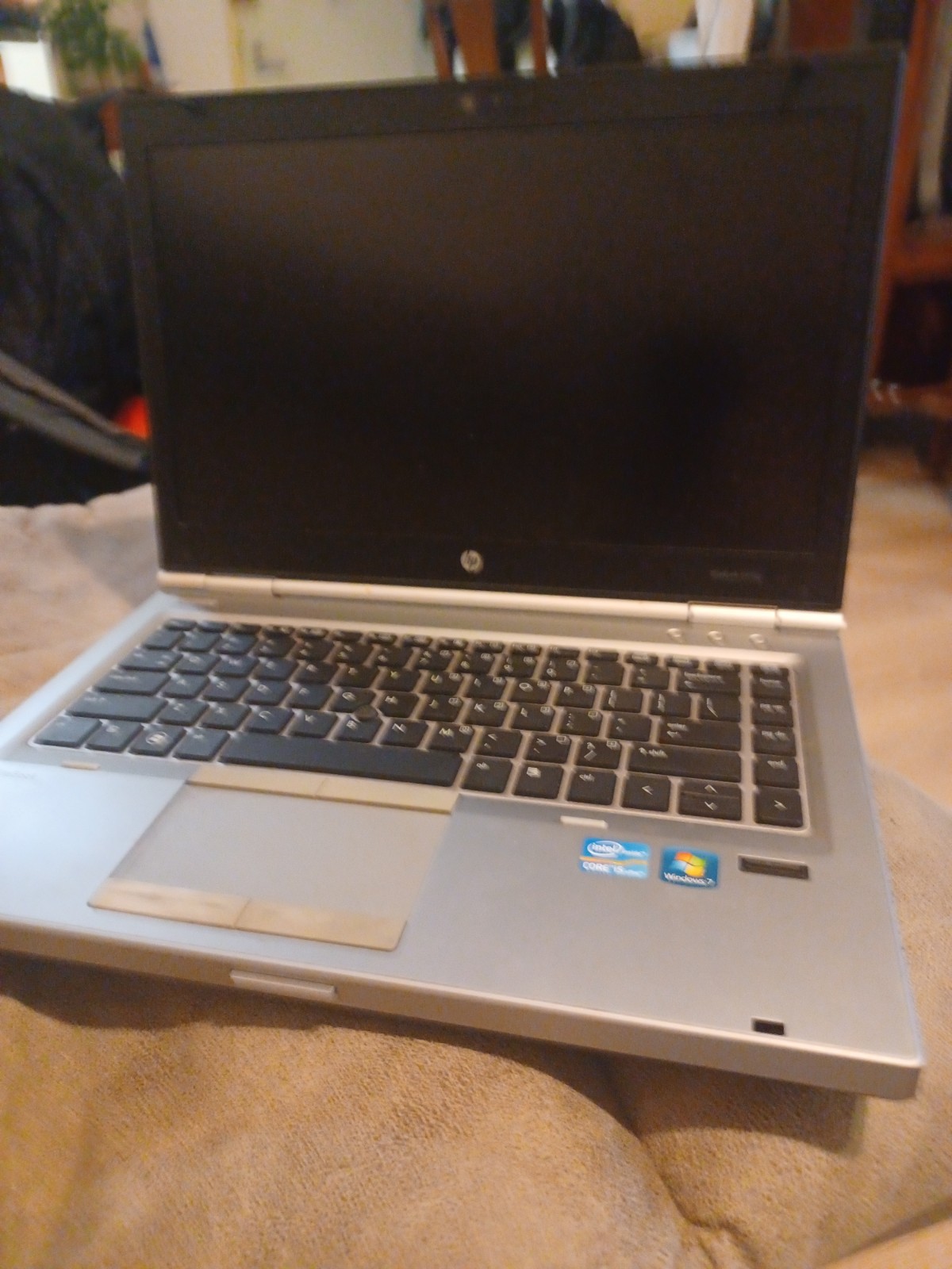 hp elitebook 8470p i5 vpro 8gb ram – No HDD