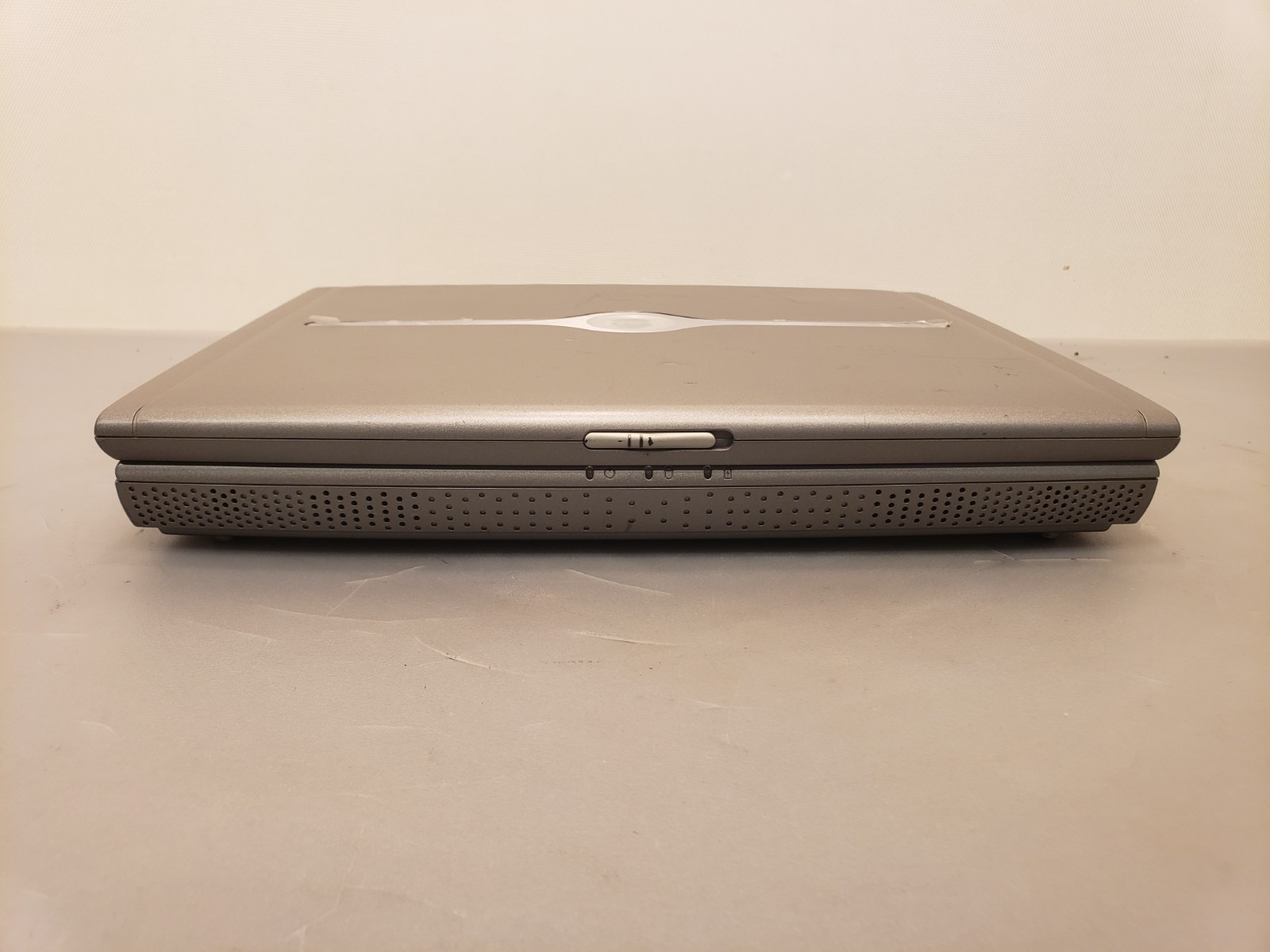 Vintage Dell Inspiron 1150 Intel Pentium 4 512MB 30GB Windows XP Laptop 15″