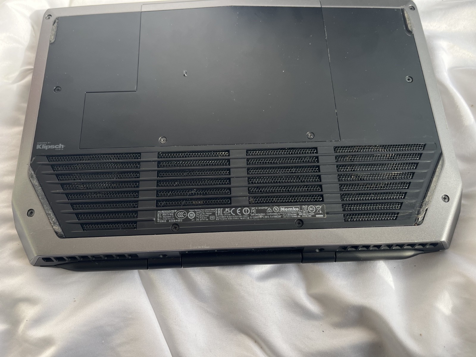 Alienware 13 Windows 10 Laptop Nvidia GTX 860M 16GB RAM 500GB HD OEM Adapter/Bag