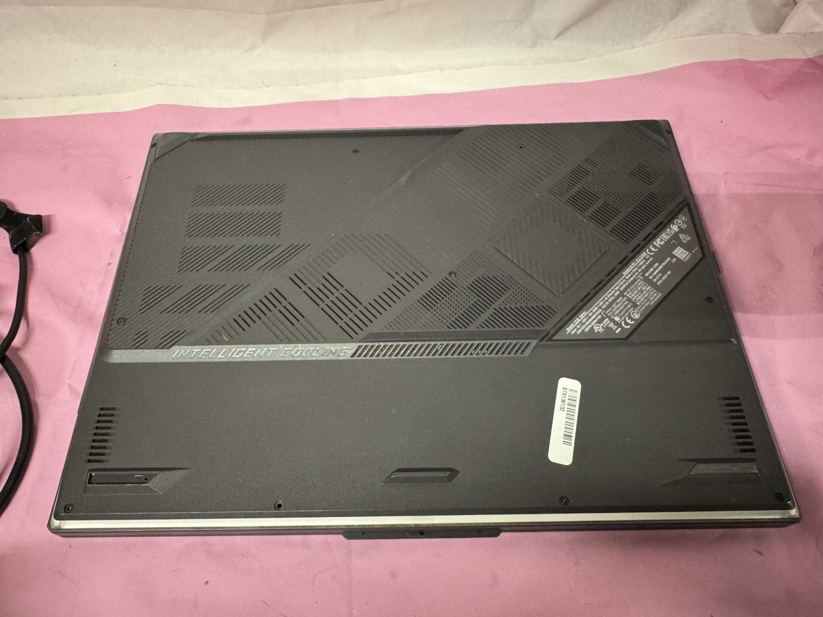 Asus G814JVR-IS96 18″ QHD+ IPS Intel i9-14900HX RTX 4060 32GB DDR5 1TB SSD Key