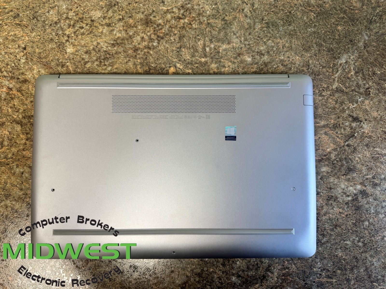 HP 470 G7 i5-10210U 1.6GHz 16GB 512GB SSD