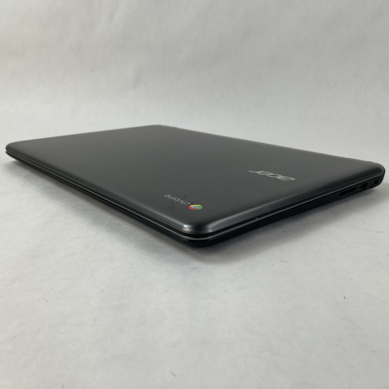 Acer ChromeBook N15Q9 15.5″ Celeron N2830 2.16 GHz 2 GB RAM 16 GB Storage