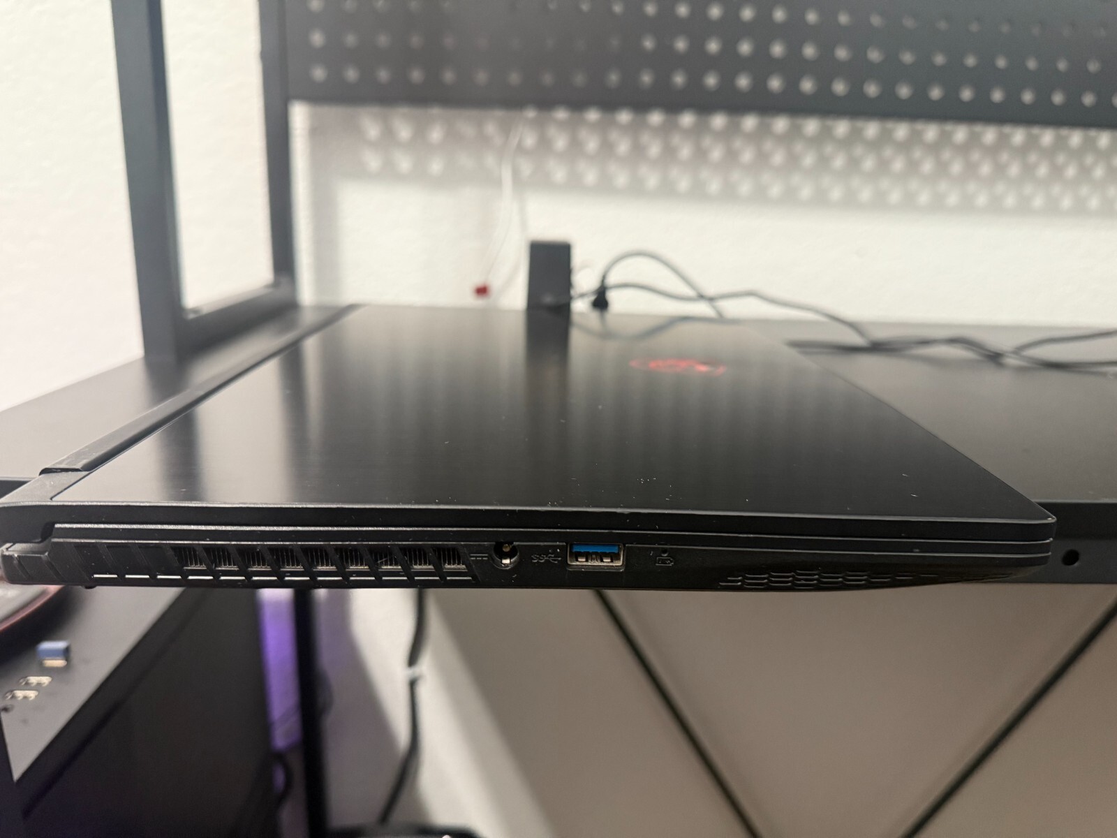 Used, Great Condition: GF63 (Intel® 8th Gen / GeForce® GTX 10 series)