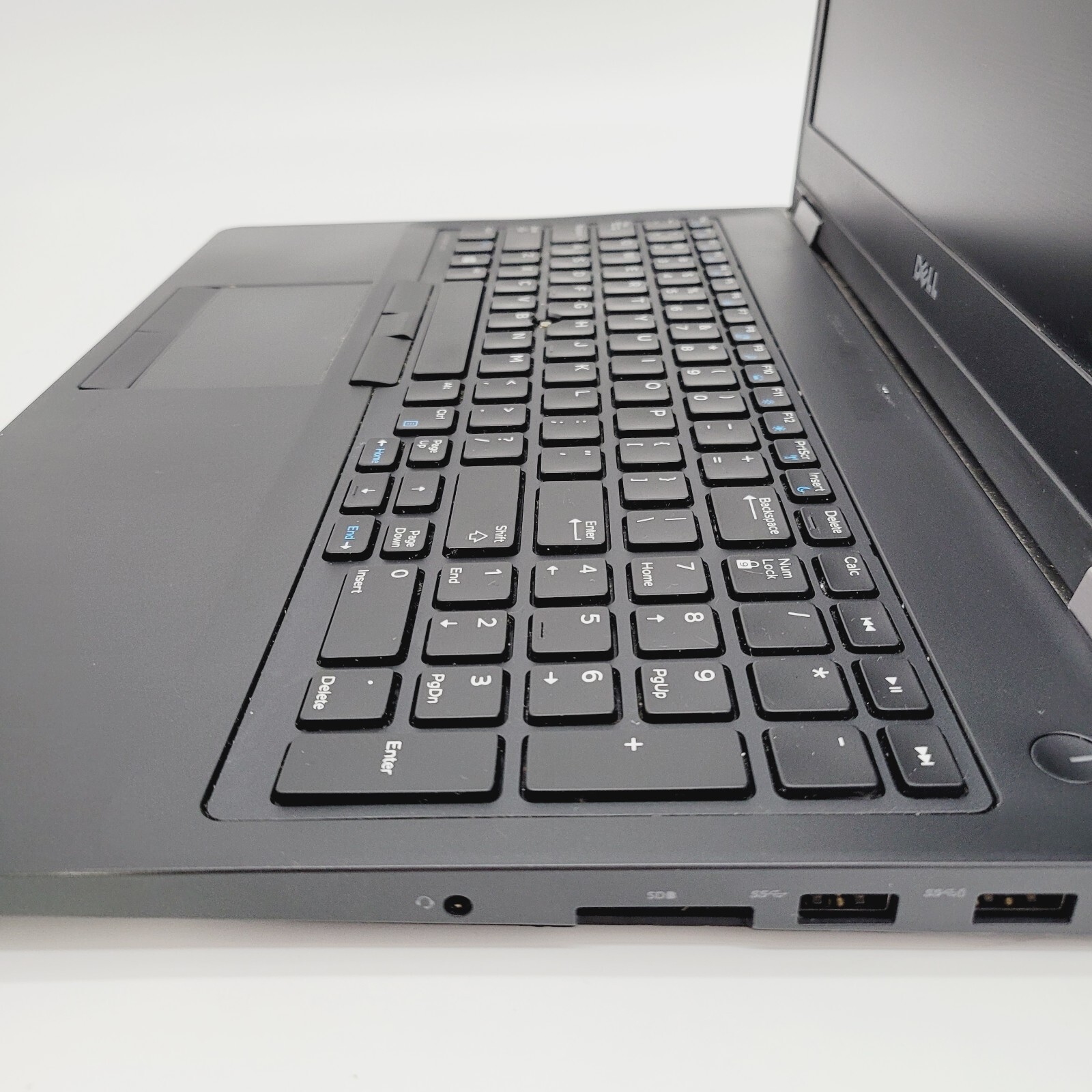 Dell Latitude E5570 Core i5 6th Gen 8GB RAM No HDD 15.6″ FOR PARTS