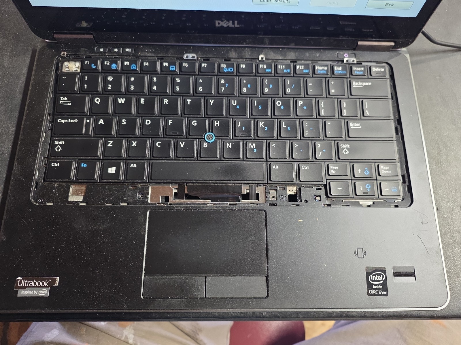 Dell Latitude E7440 | i7-4600U @ 2.10GHz | 2GB DDR3 | No HD | No OS For Parts