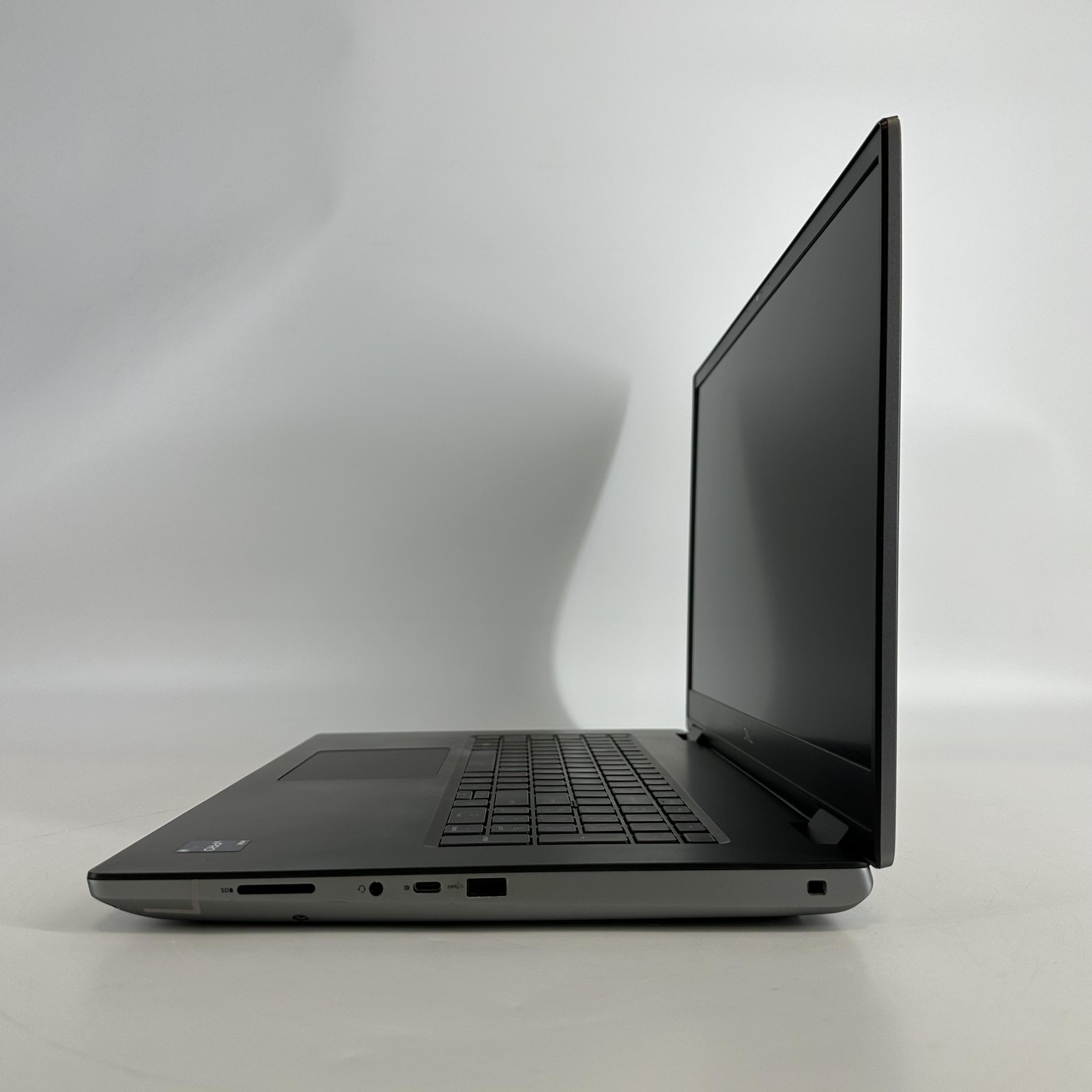 Dell Precision 7770 17.3 FHD 2.3 GHz i9-12950HX 32GB 512GB SSD RTX A3000