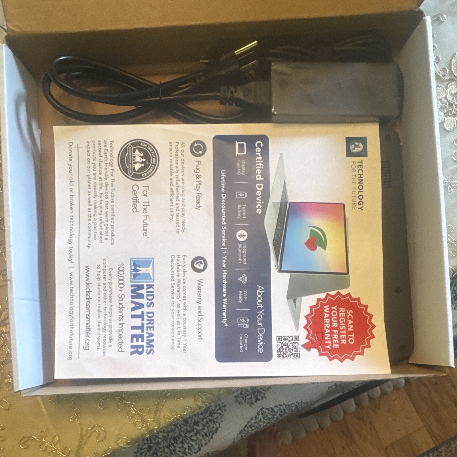 Dell Chromebook 3100 11in Non-Touch Celeron 4GB 32GB eMMC ChromeOS Charger