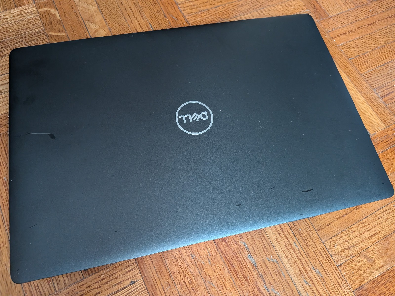 Dell Latitude 5400 14″ i7-8665u; 1.90 GHz; 16GB RAM; 512gb HD