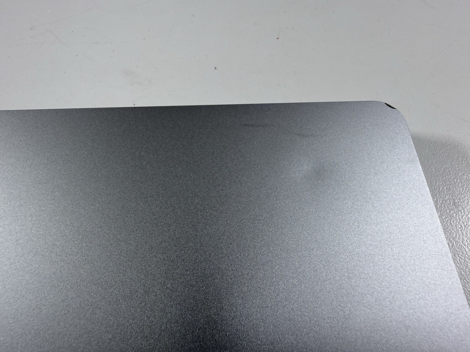 Microsoft Surface Laptop 5 13.5” 1950 Intel Core i7-1265U 16GB RAM 512GB NVME