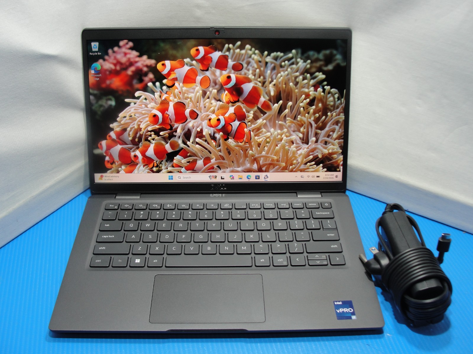 Dell Latitude 7330 13.3″FHD Core vPRO i7-1265U 1.8GHz 16GB RAM 512GB SSD+Charger